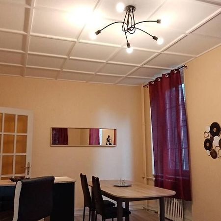 Le Tribunal Du Bon Samaritain Bouxwiller  Exterior foto